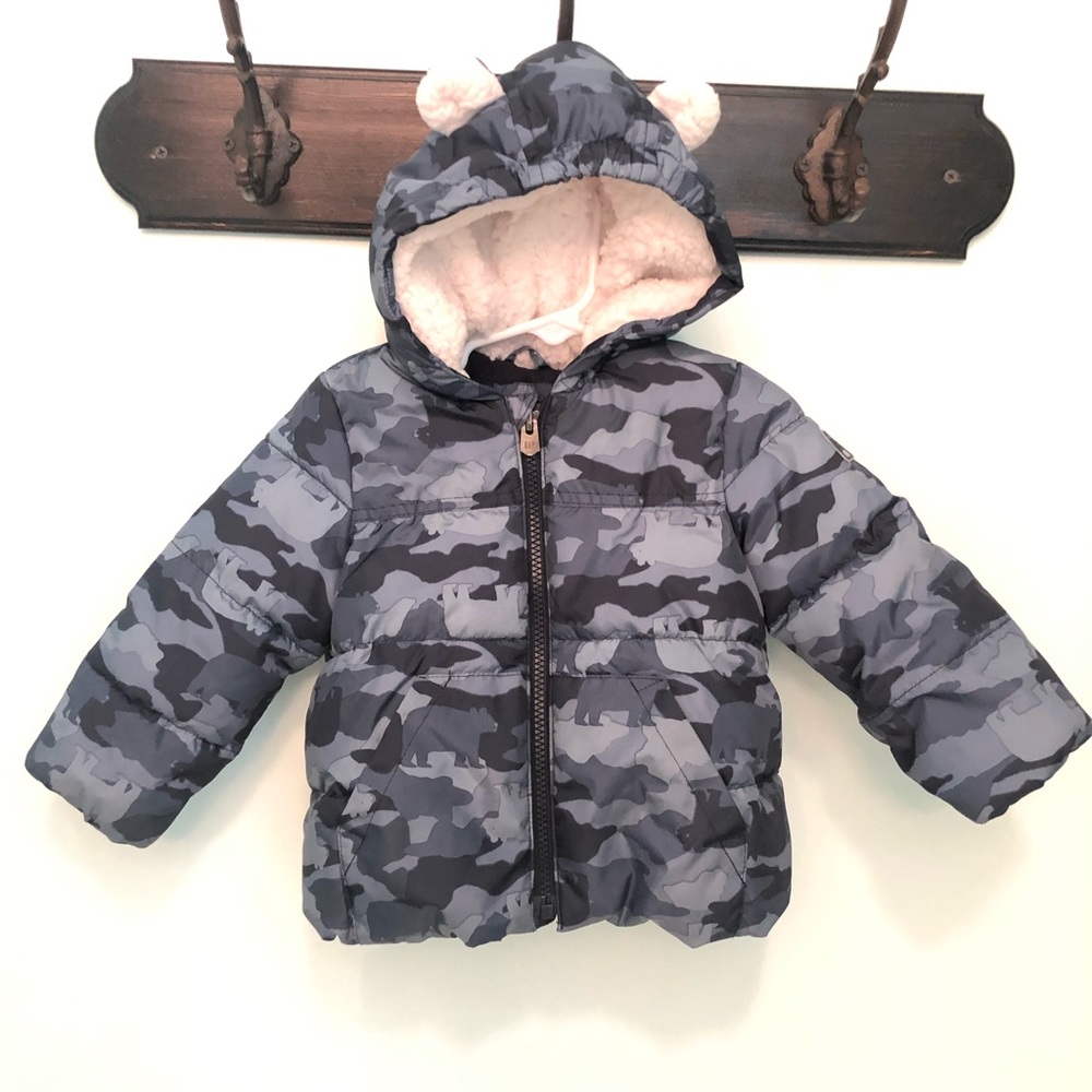 Like NEW Baby Gap Bear camo puffer jacket 18-24M zip front ears on hood